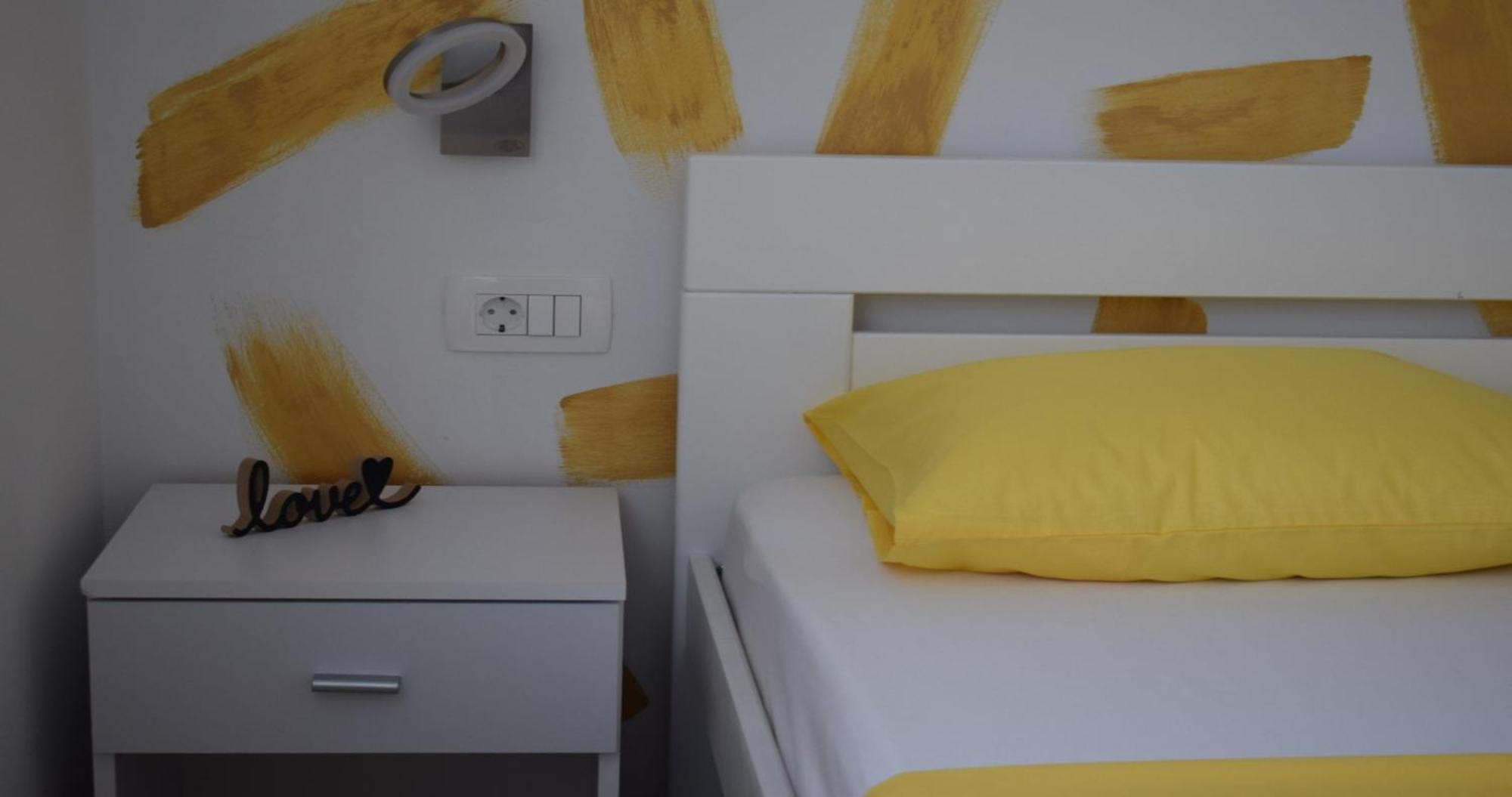 Apartmani Foresta Kras Buitenkant foto