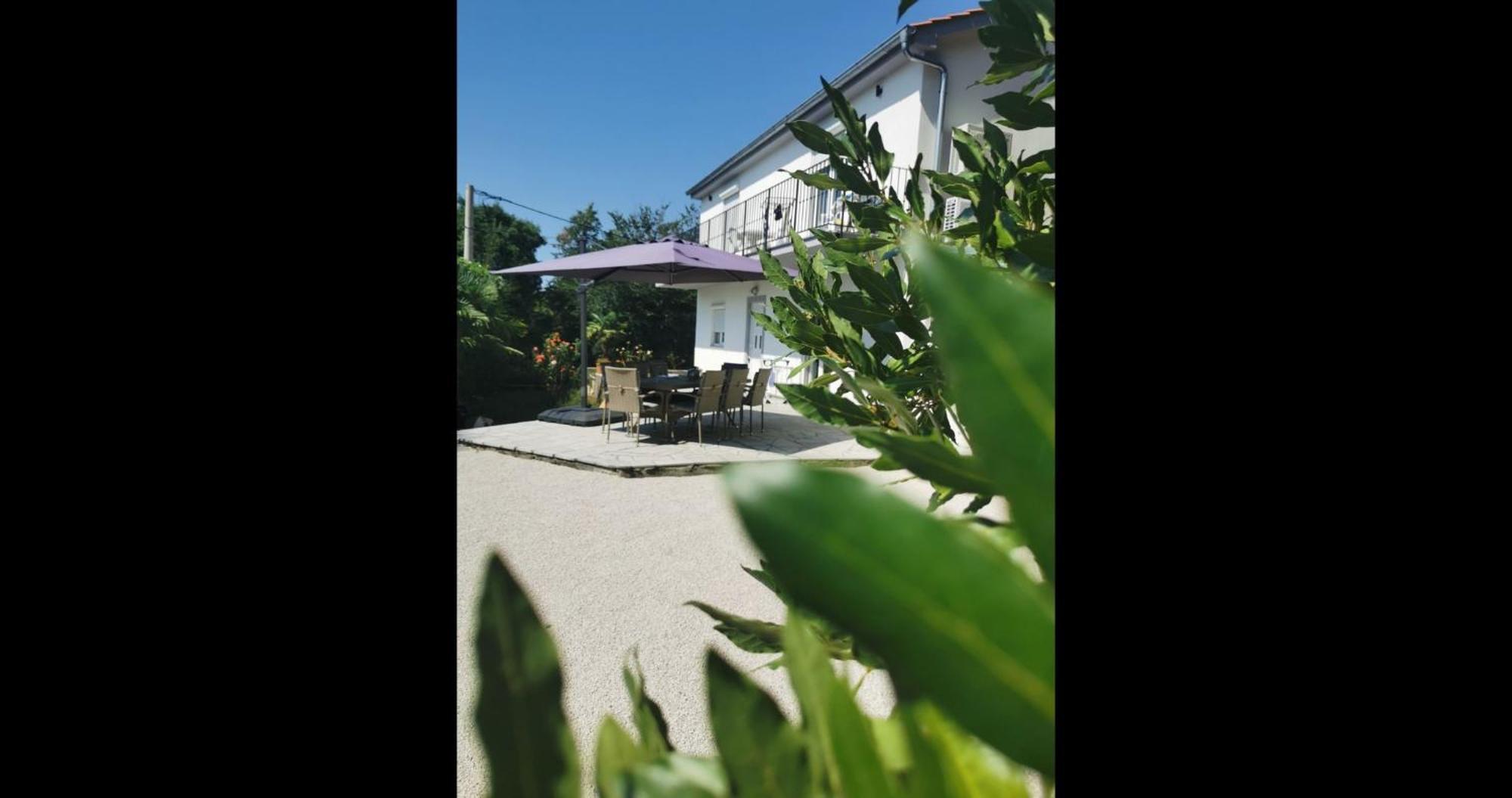 Apartmani Foresta Kras Buitenkant foto
