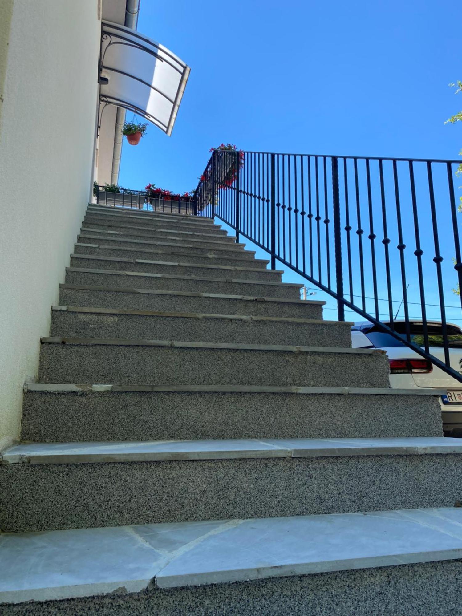Apartmani Foresta Kras Buitenkant foto